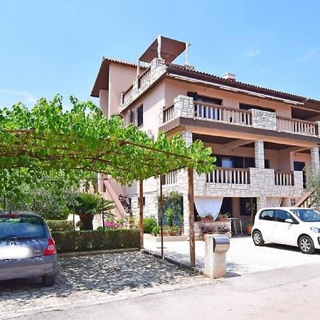 Apartmani Sole Pjescana Uvala Zewnętrze zdjęcie